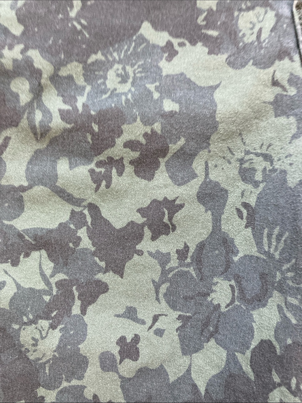 Lee Olive Floral Camo Bermuda Shorts - Picture 10 of 10